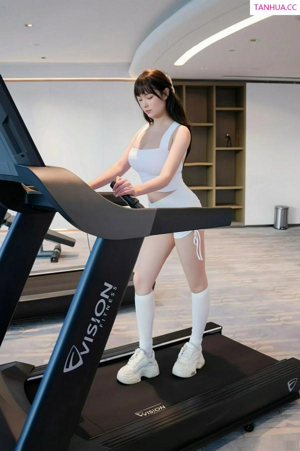   [XiuRen]高清写真图 2025.09.25 No.10808 软情 健身房第8张图片